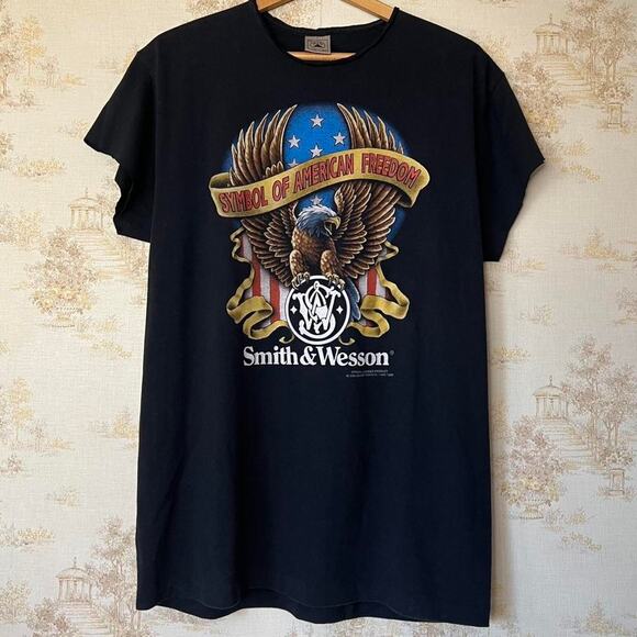Rare 92’ Smith & Wesson 3D Emblem T-Shirt Size XL - Picture 2 of 8